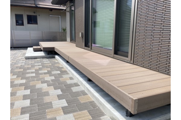 ＜施工例＞LIXIL デッキDC（人工木）