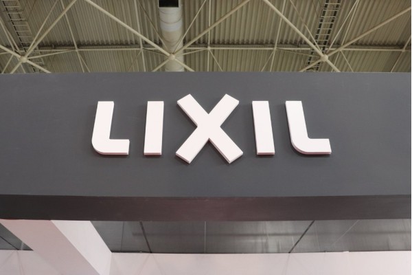 関西エクステリアフェア2025｜LIXIL｜カーポートSC特別仕様「Textured Color」＆「ダスクグレー」色の実物をご紹介！