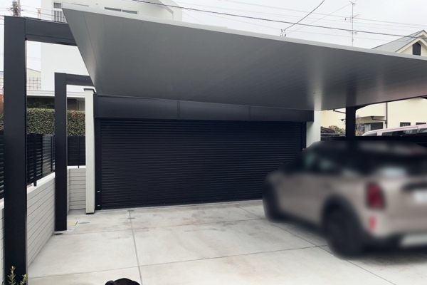 施工事例｜LIXILカーポートSC2台用の2本梁延長＋照明付とカーポートSCミニの同時施工！