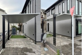 施工事例｜夏の遮熱効果が高いLIXILカーポートSC。お客様の理解が早く、パートナー店の的確な対応でスピード完工！