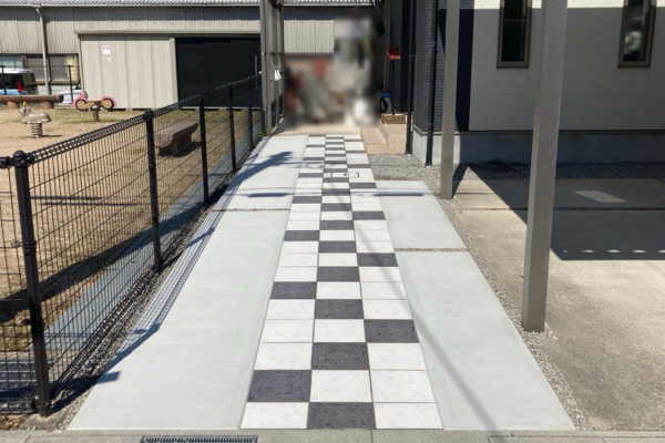 施工事例｜アプローチのコンクリート打設工事