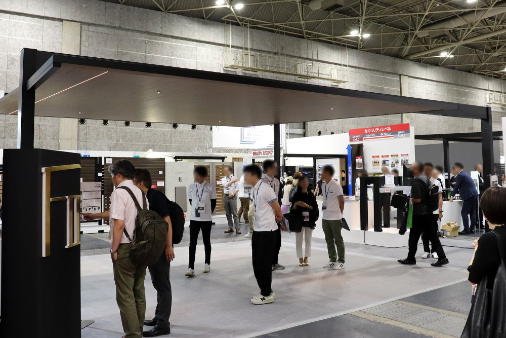 両側支持 2台用|斜めから