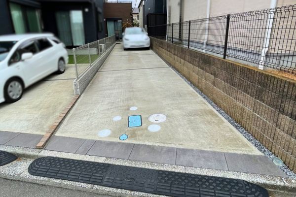 カーポートSC 1台用 縦2連棟タイプ 施工前