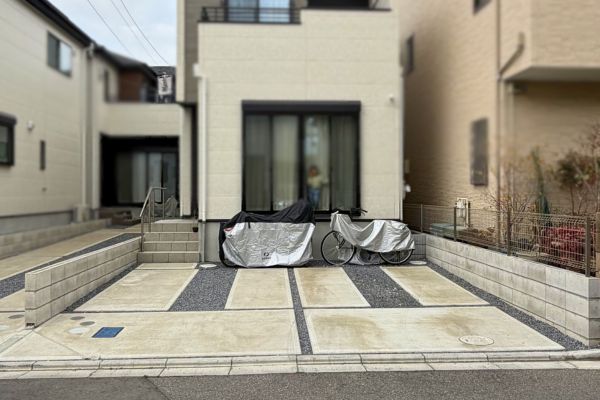 LIXIL カーポートSC 2台用 施工前