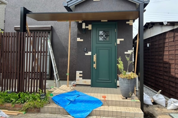 施工中